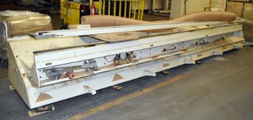 1 x Large Machine Base With Guide Rails - 6 Meters in Length - Dimensions: H90 x W600 x D140 cms
