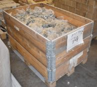 1 x Pallet Job Lot Containing 500 x Furniture Fitting Packs