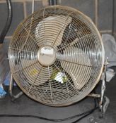 1 x Chrome 14 Inch Floor Fan