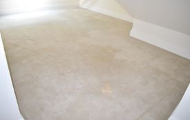 1 x Luxury Wool Bedroom Carpet, 5.8m x 3.8m - Ref: AFA025 / TLFB - CL916 - NO VAT ON THE HAMMER -