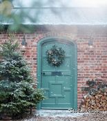 1 x Faux Tea Rose And Eucalyptus Wreath - Original Retail £250.00 - Ref: NA/A17780-1-10-1001-10/P18