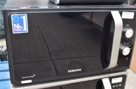 1 x Samsung 10w Ceramic Inside Microwave Oven