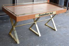 1 x Stylish Premium 1.6-Metre Long Shop Display Table - Ref: HPS136/NAN/WH2 - CL987 - Location: