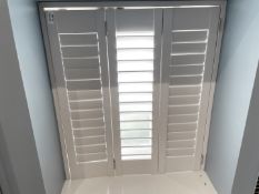 1 x Bespoke 3-Fold Wooden Window Shutter in White - NO VAT ON THE HAMMER