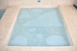 1 x Jacuzzi Cover - Ref: ASH183/SWM - CL934 - NO VAT ON THE HAMMER - Location: Knutsford WA16More