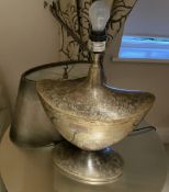 1 x Table Lamp and Shade - Ref: BLN140 - CL939 - NO VAT ON THE HAMMER - Location: Hale WA15 *More
