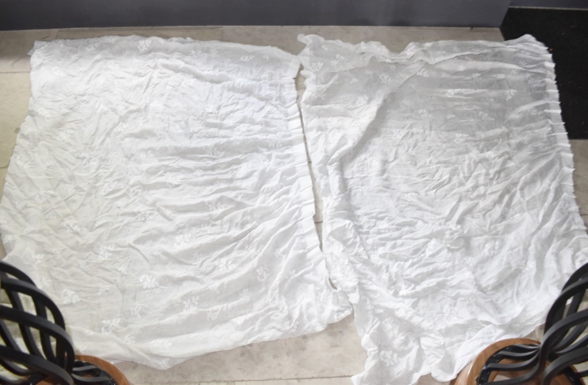 2 x Bespoke Window Voiles - Ref: ASH147/ENT - CL934 - NO VAT ON THE HAMMER - Location: Knutsford
