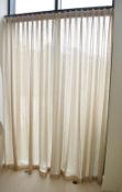 1 x Hessian Voil Curtain - Ref: ASH208/SSC UNDR - CL934 - NO VAT ON THE HAMMER - Location: Knutsford