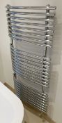 1 x Curved Chrome Towel Radiator - Ref: Radiator - CL939 - NO VAT ON THE HAMMER - Location: Hale