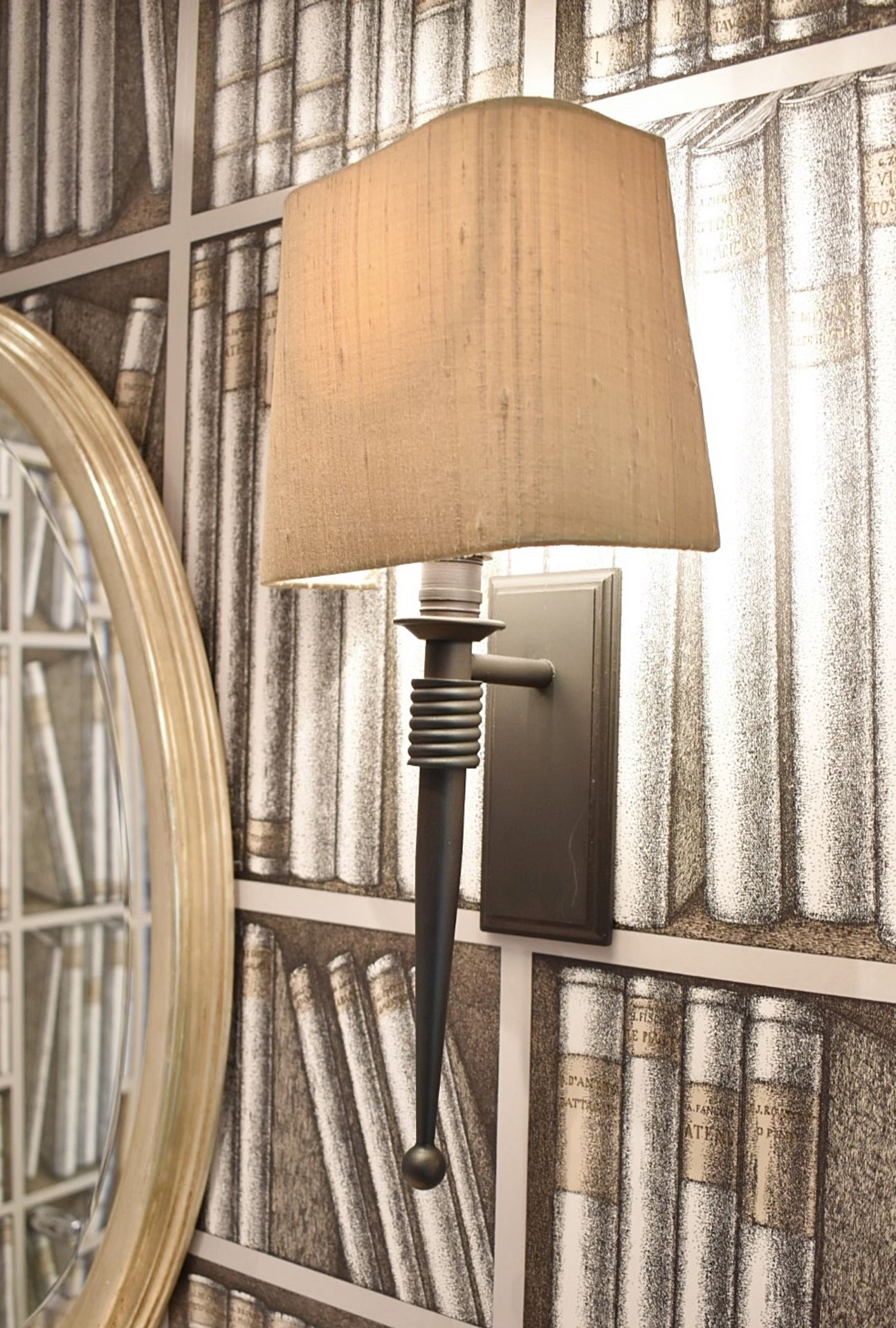 Pair of Gothic Wall Lights - Ref: ASH142/ENT - CL934 - NO VAT ON THE HAMMER - Location: Knutsford - Image 3 of 3