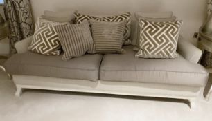 1 x Luxurious Bespoke Sofa of beautiful quality - Ref: BLN146 - CL939 - NO VAT ON