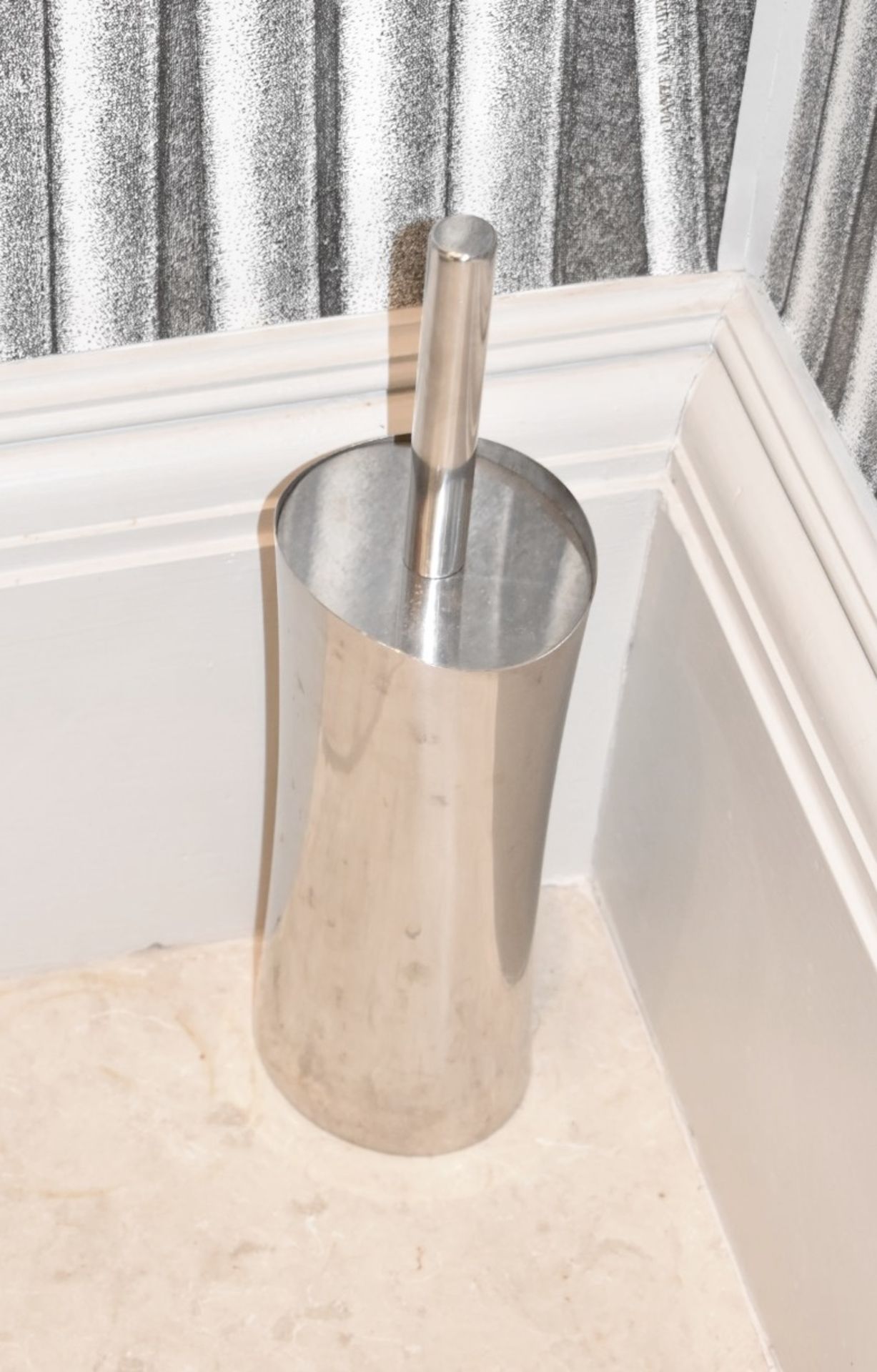 1 x Bathroom Suite Under Stairs Inc. Sink with Vanity Unit, Mirror, Toilet + Flush - Image 14 of 18