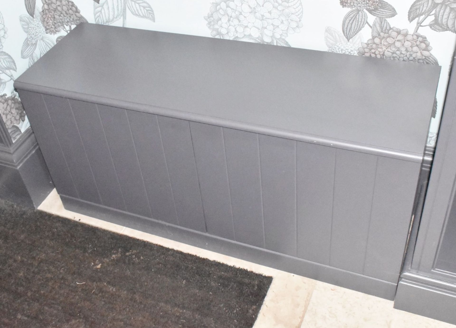 1 x Bespoke 2-Door Seating Unit With Cushion - Ref: ASH145/ENT - CL934 - NO VAT ON THE HAMMER - - Image 3 of 3
