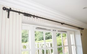 1 x Gothic 3-Metre Curtain Pole + Tie Back Hooks - Ref: ASH108/KIT - CL934 - NO VAT ON THE