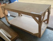1 x Wooden Work Table On Castors - Ref: GMS060 - CL937 - Location: London NW2Description: