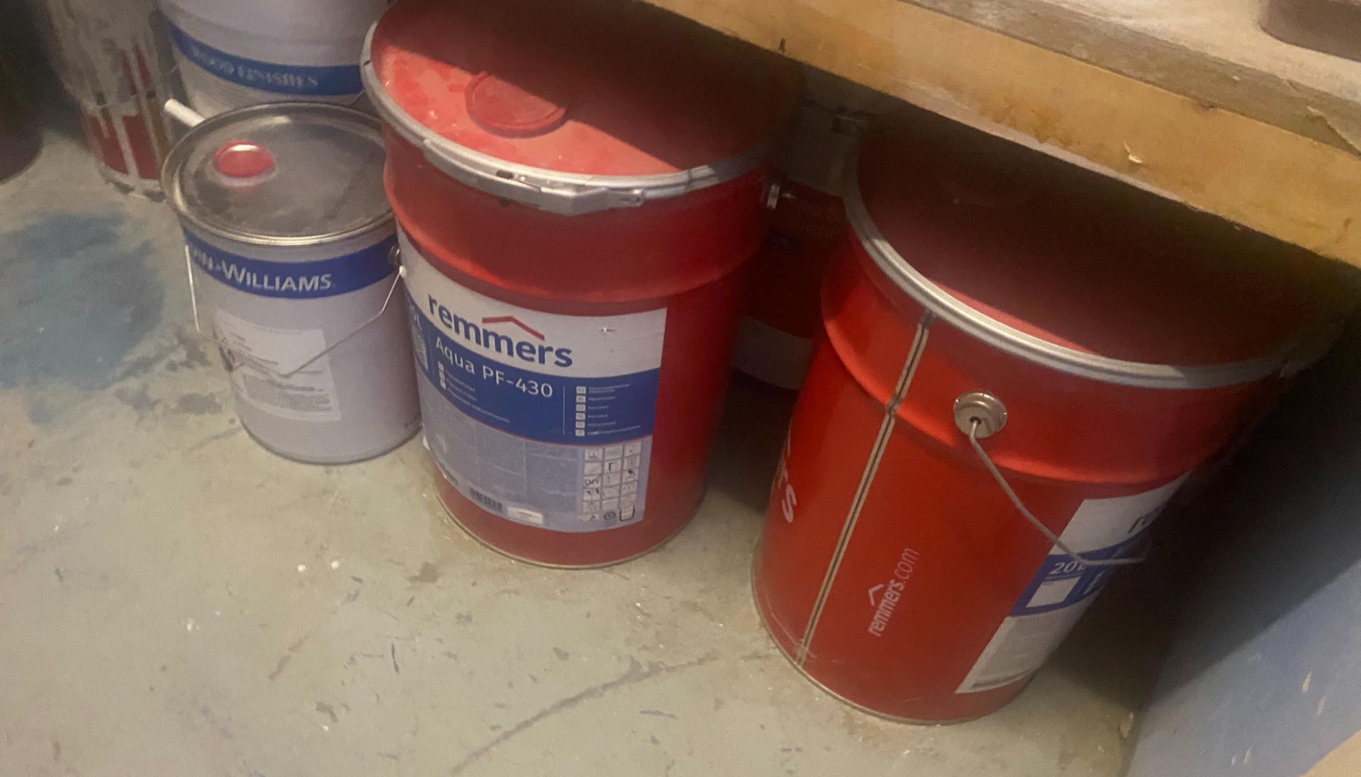 1 x Storage Cupboard Of Tinned Paints And Varnishes - As Shown In Photos , Varying Quantities - Ref: - Image 6 of 9
