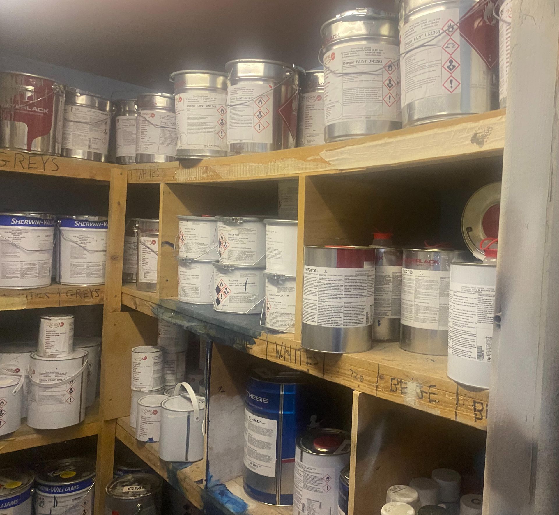 1 x Storage Cupboard Of Tinned Paints And Varnishes - As Shown In Photos , Varying Quantities - Ref: - Image 3 of 9