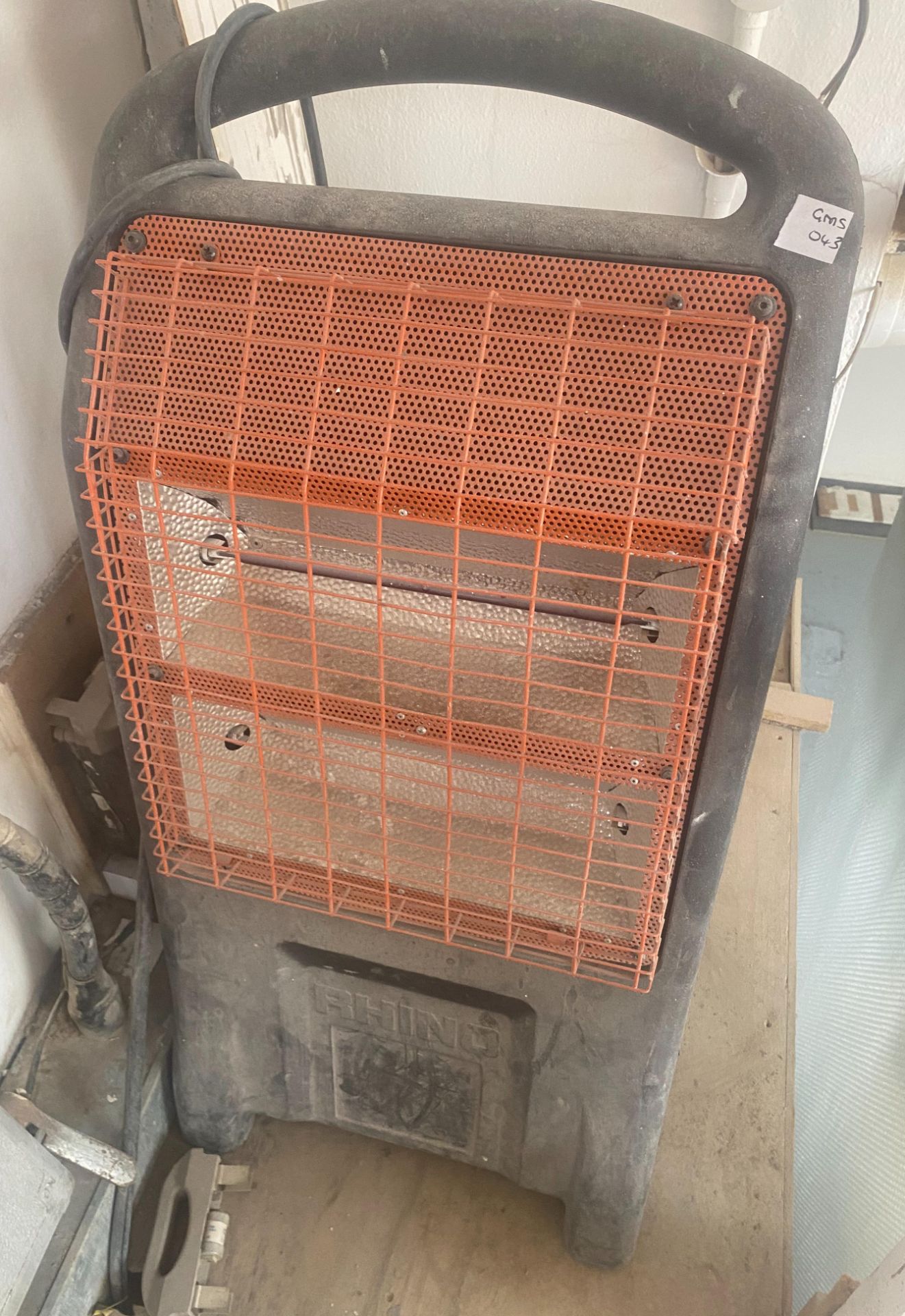 1 x Tq3 Electric Instant Infrared 2.2Kw Heater - 240Volt - Original Price £263.00 - Ref: GMS043 - - Image 3 of 3
