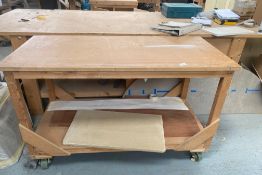 1 x Wooden Work Table On Castors - Ref: GMS054 - CL937 - Location: London NW2Description:
