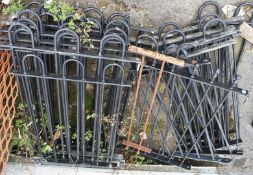 Approx 20 x Naow Black Fence Panels Approx Dimensions: H91 x W89 cms CL936