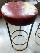 6 x Bar Stools with Brass Frames and Round Leather Seat Pads - Dimensions: 78 x 40 cms