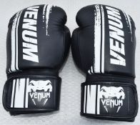 Pair of VENUM 'Bangkok Spirit' 10oz Handmade 100% Nappa Leather Muay Thai Boxing Gloves