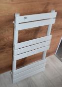 1 x White Bathroom Towel Rail - Size: 82 x 45 cms Display