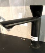 1 x Black Mixer Tap