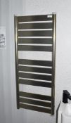 1 x Contemporary Ladder Towel Rail with an Antique Brass Finish - Size: 122 x 50 cms