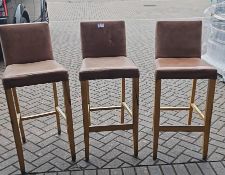 5 x Bar Stools with Light Wood Finish and Leather/Faux Leather Upholstery - Dimensions: H106 cms -