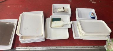 1 x Collection of Trays and Accessories for Displaying Meats - Ref: GB121 - CL954 - Location: London