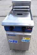 1 x Blue Seal E44 Twin Tank Electric Freestanding Fryer - 3 Phase - Serial No: 1809726 - RRP £2,
