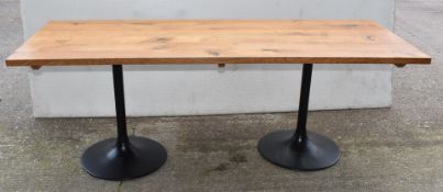 1 x Solid Oak Banquetting Restaurant Table Featuring Twin Tulip Pedestal Bases - Dimensions: H733