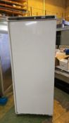 1 x Polar CD614 Upright Commercial Fridge - Dimensions: H185 x W60 x D59 cms - Ref: SAW004 -