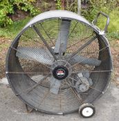1 x Heat Buster Industrial Large Fan on Wheels - Dimensions: H117 x W115 x D57 cms - CL936 - Read De