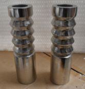 1 x Pair Of Silver Tealight Holders - 25(H) X 7(W) X 7(D) Cm - Ref: K470 - CL011 - Location: