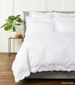 1 x HARRODS OF LONDON Parisian King Duvet Cover & Pillowcase Set (230x200cm) Original Price £349.00