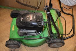 1 x Briggs and Stratton 450 Series Lawn Mower - Ref: HW118 - CL936 - Location: Manchester, M19This
