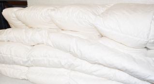 1 x PRATESI Italian Luxury Down Filled Quilt, 230 x 200cm - Ex-Display - Ref: 7653843/HAS1700/WH2-