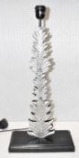 1 x 'Feuille' Luxury Gilt-Metal Table Lamp in Black and Silver - Ex-Display - Original Retail £