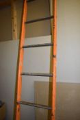 1 x Set of 10 Tread Metal Ladders - Ref: HW139 - CL936 - Location: Manchester M19This item is to be