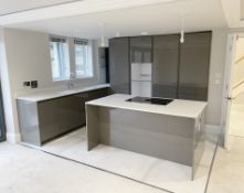 1 x Stunning Siematic Grey Gloss Kitchen with Island, Siemens Appliances, and Quooker Tap