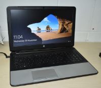 1 x HP EliteBook 350 G2 15.6 Inch Laptop Featuring an Intel Core i5 Processor and 8GB Ram -