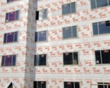 1 x Roll of DuPont Tyvek StructureGuard Breather Membrane - Flexible Underlay Sheeting for Water Pro