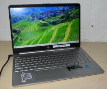 1 x HP 15.6 Inch Laptop Computer Featuring an i5-1155G7 11th Gen Processor, 8GB DDR4, 256GB SSD