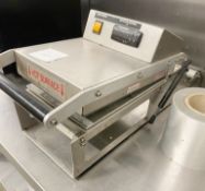 1 x Mantle VS300DT Tray Sealer - RRP £1,100 - Ref: YCB010 - CL908 - CL897 - Location: Essex, RM19