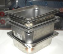 5 x Stainless Steel Gastro Pans - Approx Size: 32 x 26 x 15 cms - CL011 - Ref: JMS159 - Location: