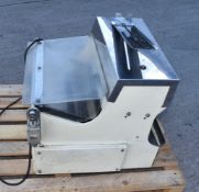 1 x Record Bakery Equipment DT40 Delta Counter Model Bread Slicer - Dimensions: H70 x W65 x D59