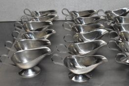 28 x Stainless Steel Gravy Boats