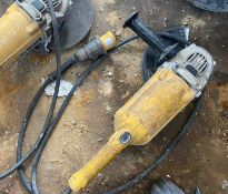 1 x DEWALT 110V 9
